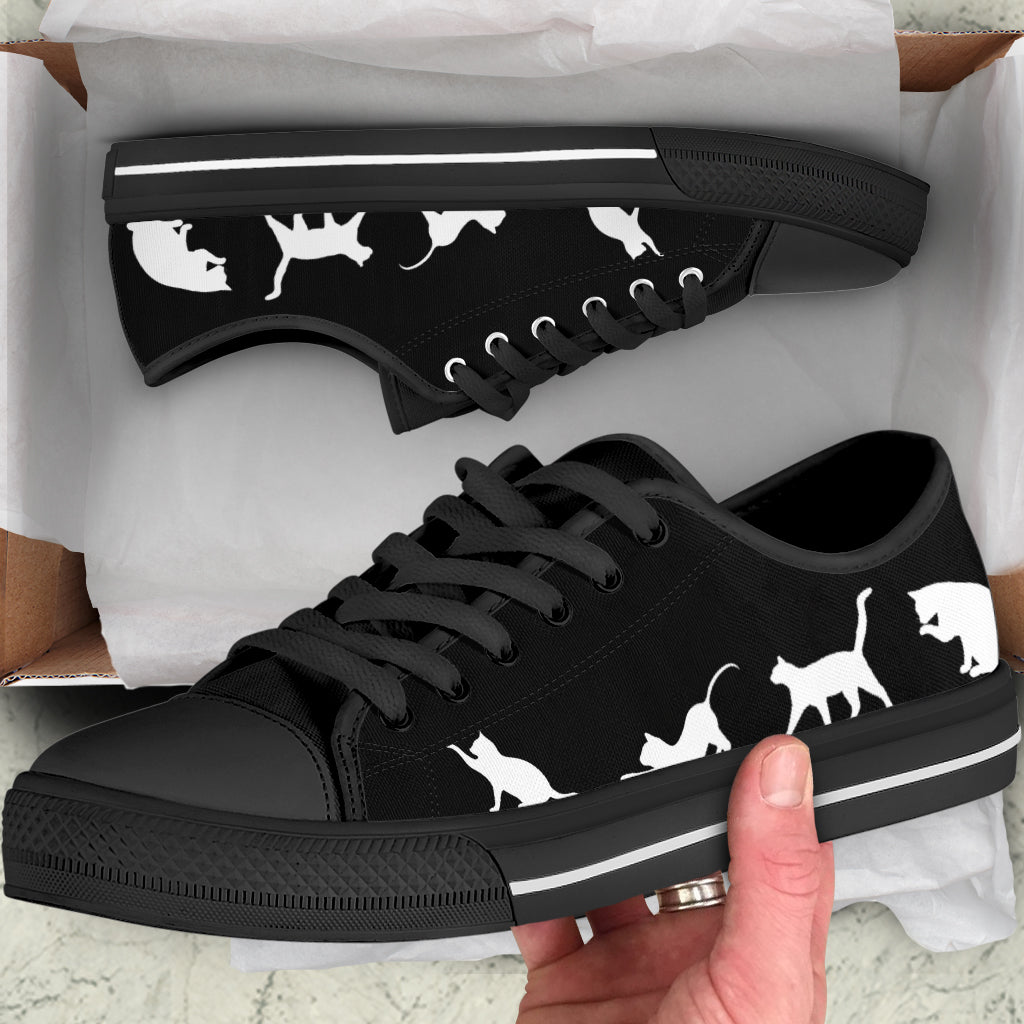 Black & White Cat Lo Cut Shoes - Hello Moa
